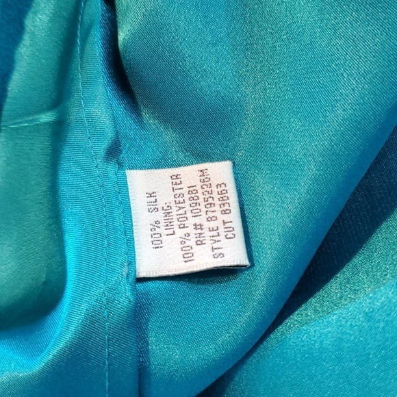 Donna‎ Ricco  Silk dress. - Picture 7 of 9